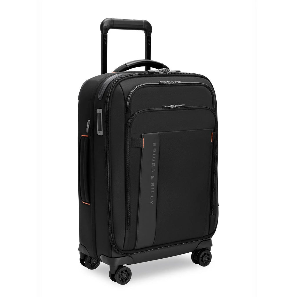 Essential 22" Carry-On Expandable Spinner